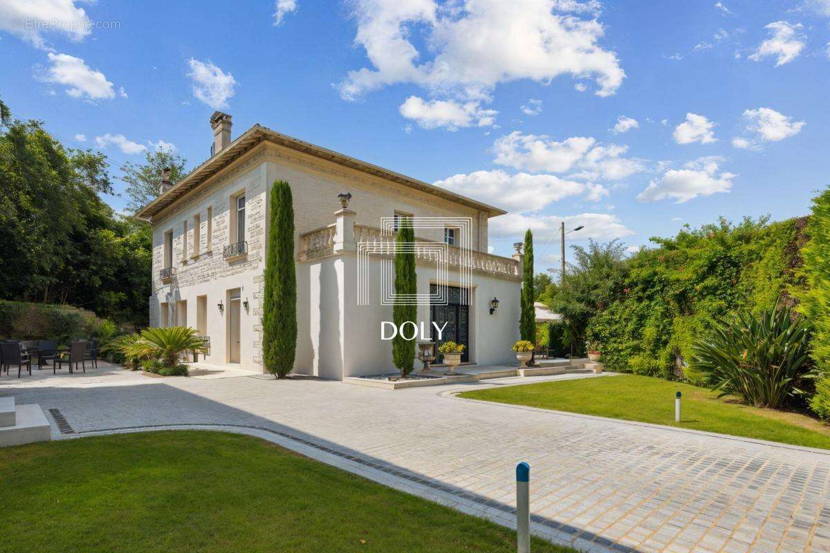 Maison à CANNES