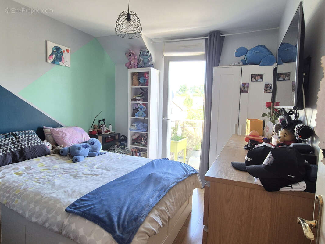 Appartement à VAUX-LE-PENIL