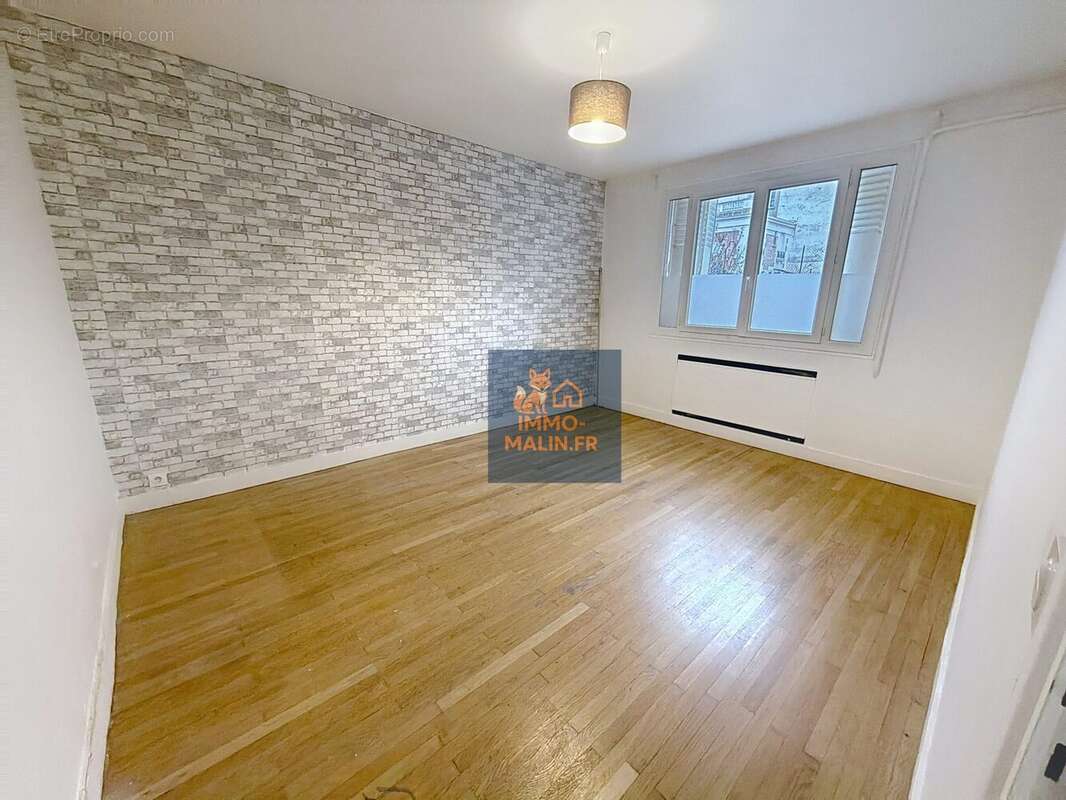 Chambre 3 - Appartement à SAINT-MANDE