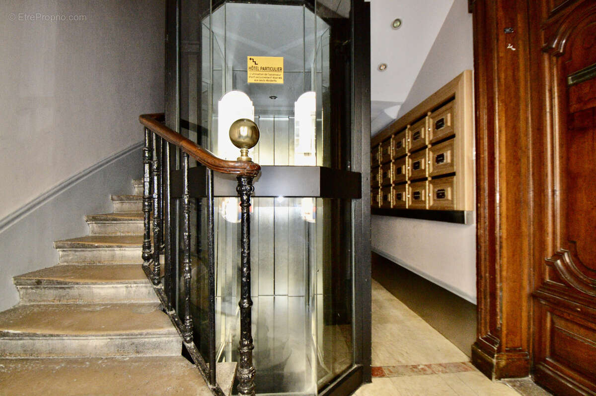 Appartement à LYON-1E