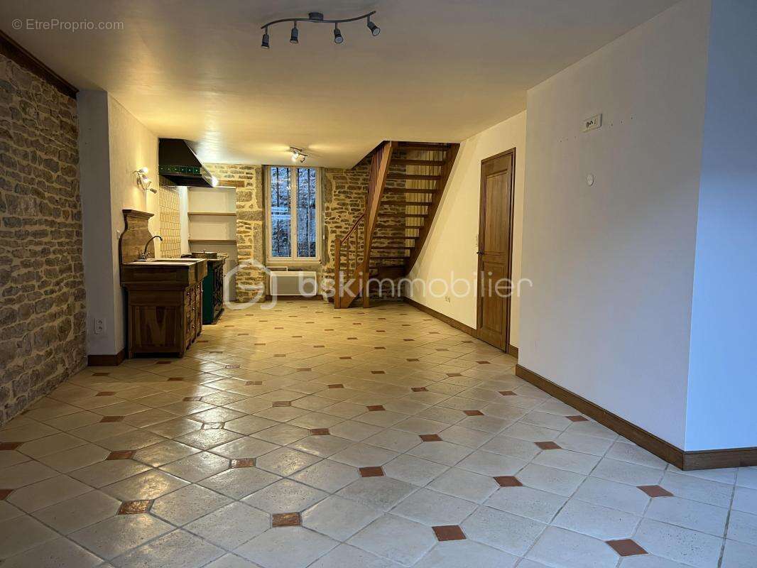 Maison à POUILLY-EN-AUXOIS