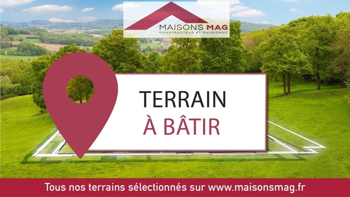 Terrain à CREUZIER-LE-VIEUX