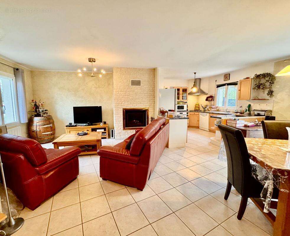 Maison à SAINCAIZE-MEAUCE