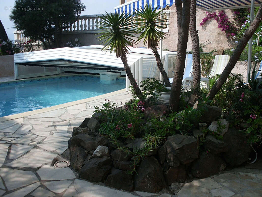 Maison à SAINT-MANDRIER-SUR-MER