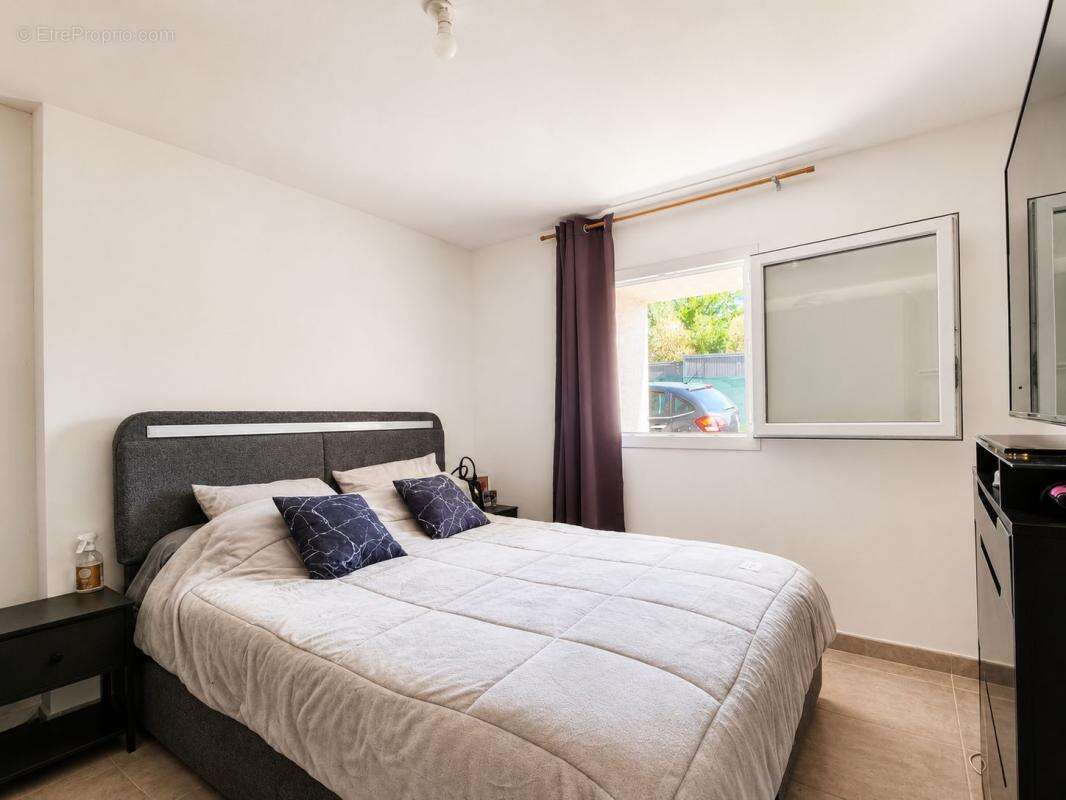 Spécial Investisseur – Mas en Pierre Rénové (2 Logements Loués) - photo 17