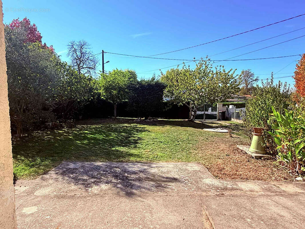 Maison à SAINT-LOUBES