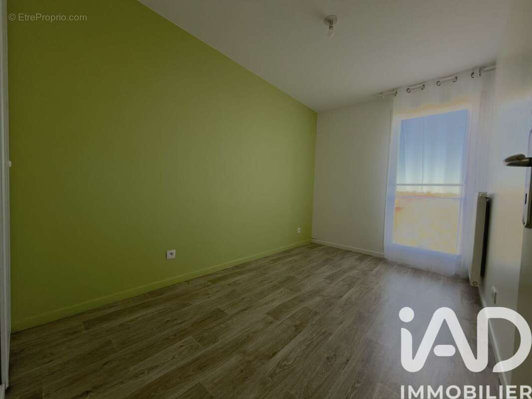 Photo 8 - Appartement à LIEUSAINT