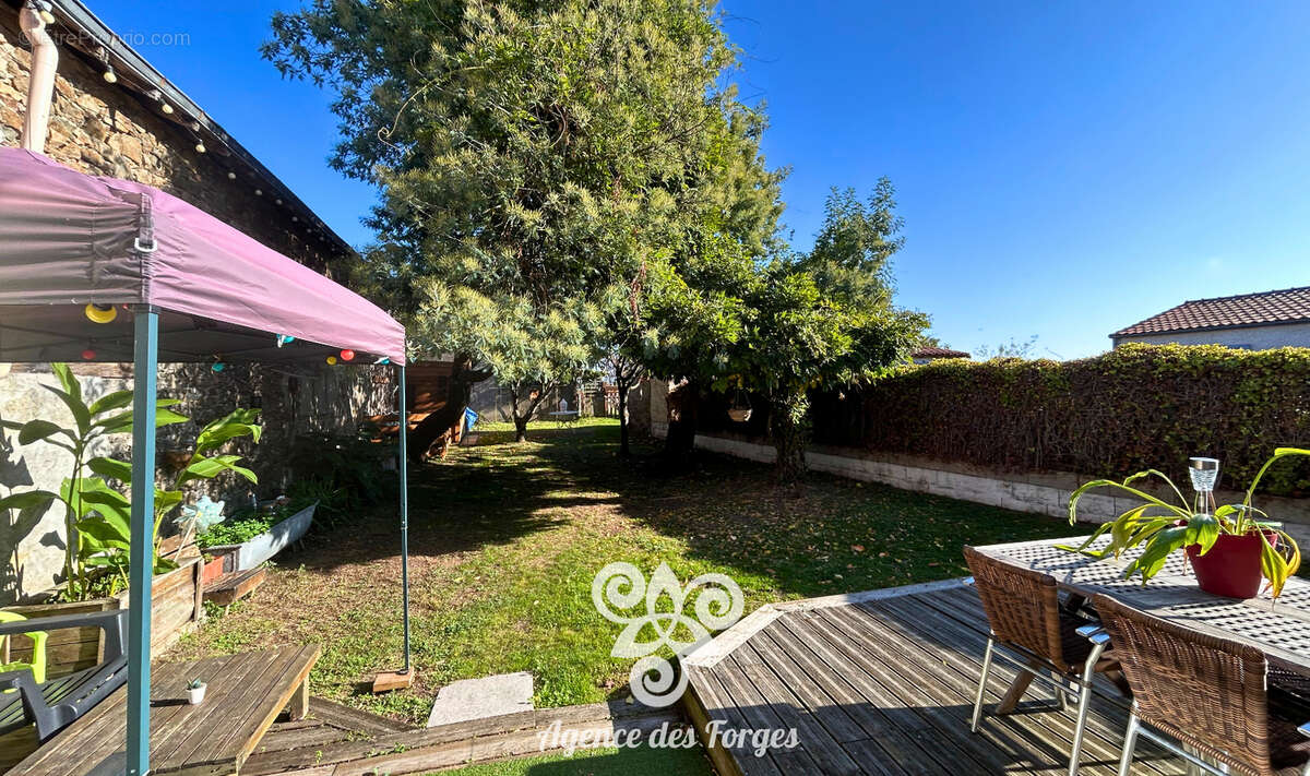 Maison à SAINT-CRESPIN-SUR-MOINE