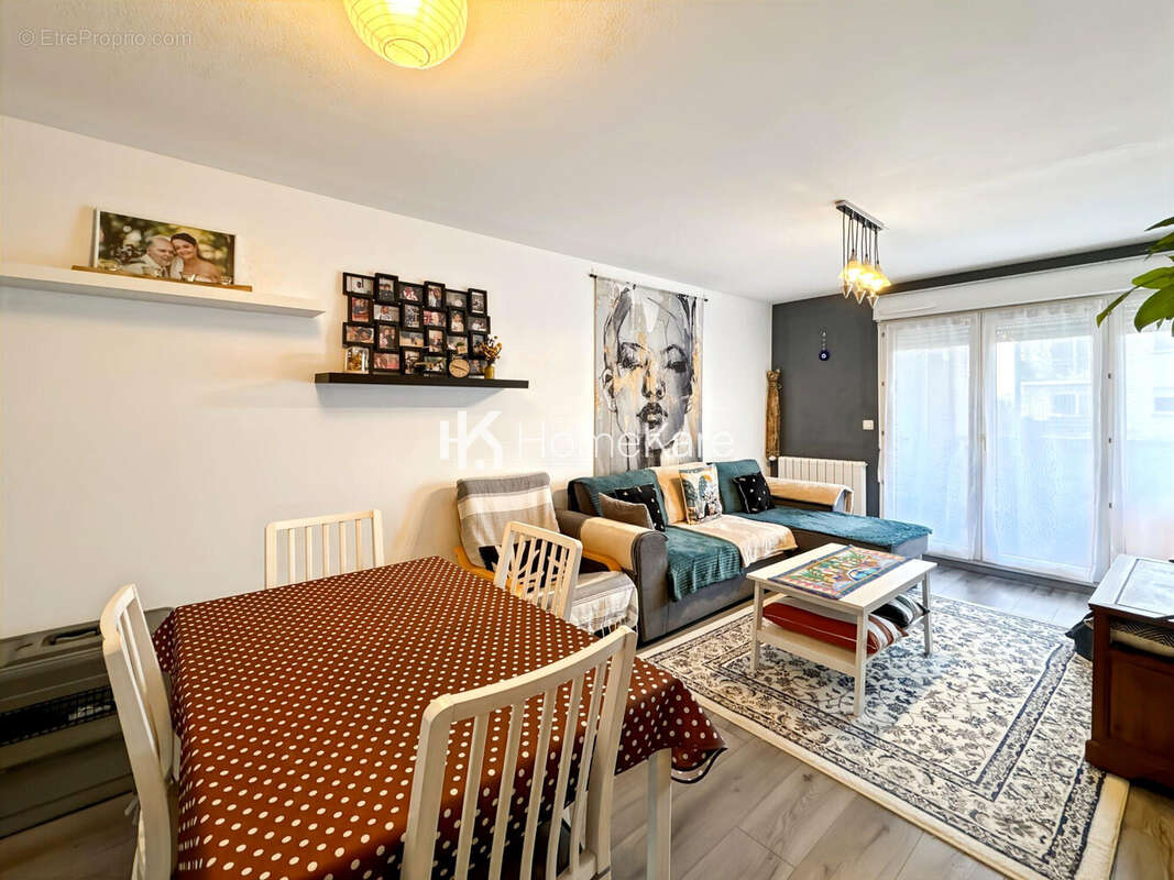 Appartement à SAINT-ORENS-DE-GAMEVILLE