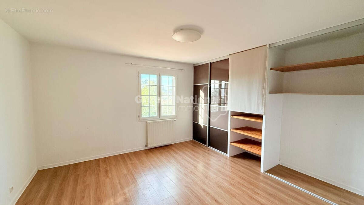 Maison - Espace et confort - photo 14