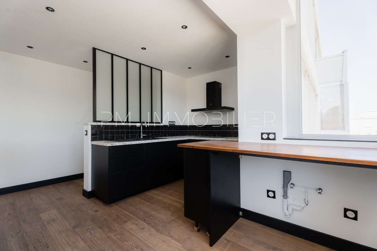 Appartement à MARSEILLE-8E