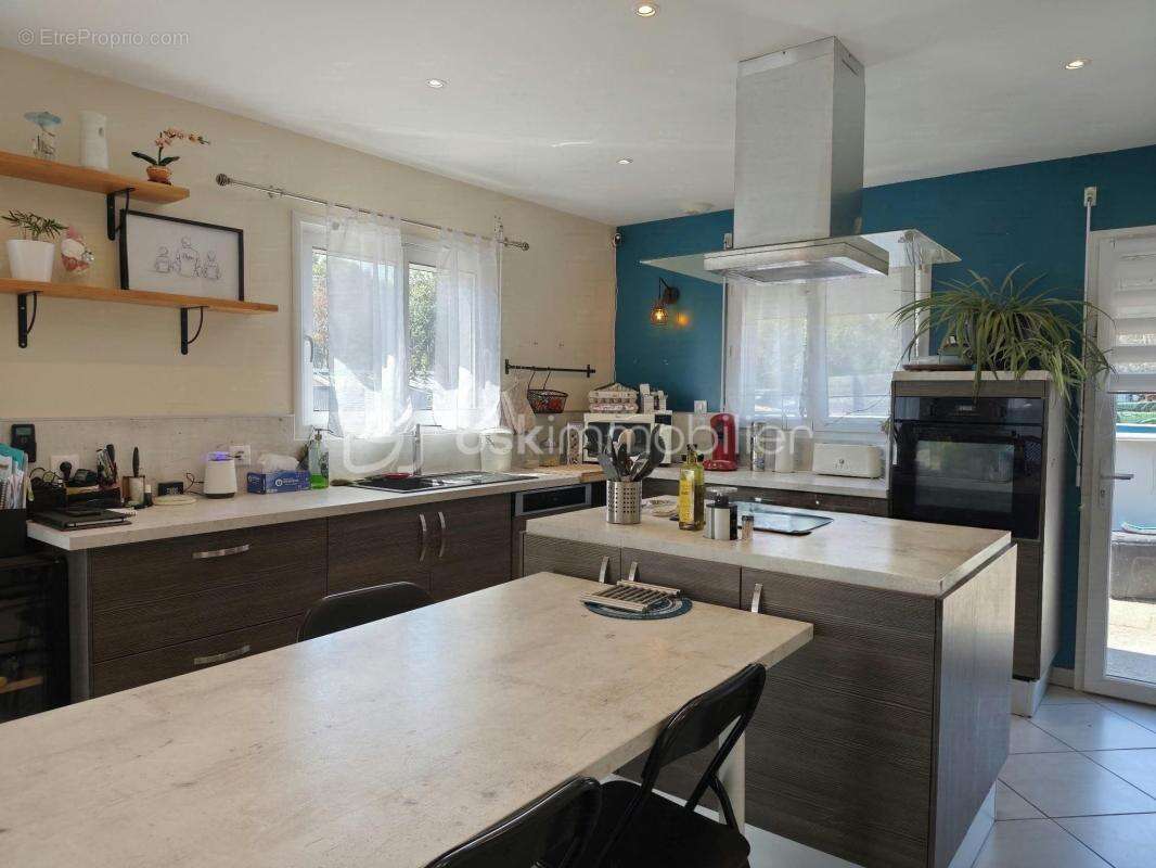 Maison familiale 154 m² – 5 chambres – DPE A – À 5 min de Saint-James - photo 5