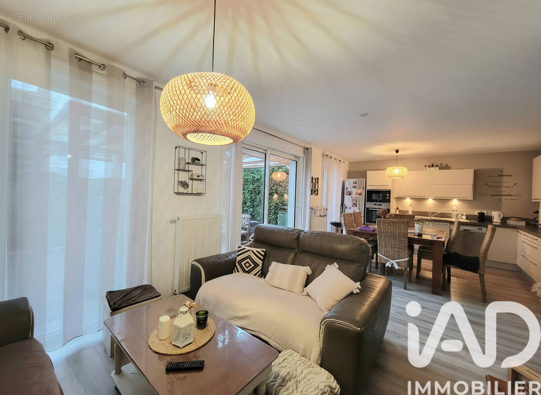 Photo 1 - Maison à LE GRAND-QUEVILLY