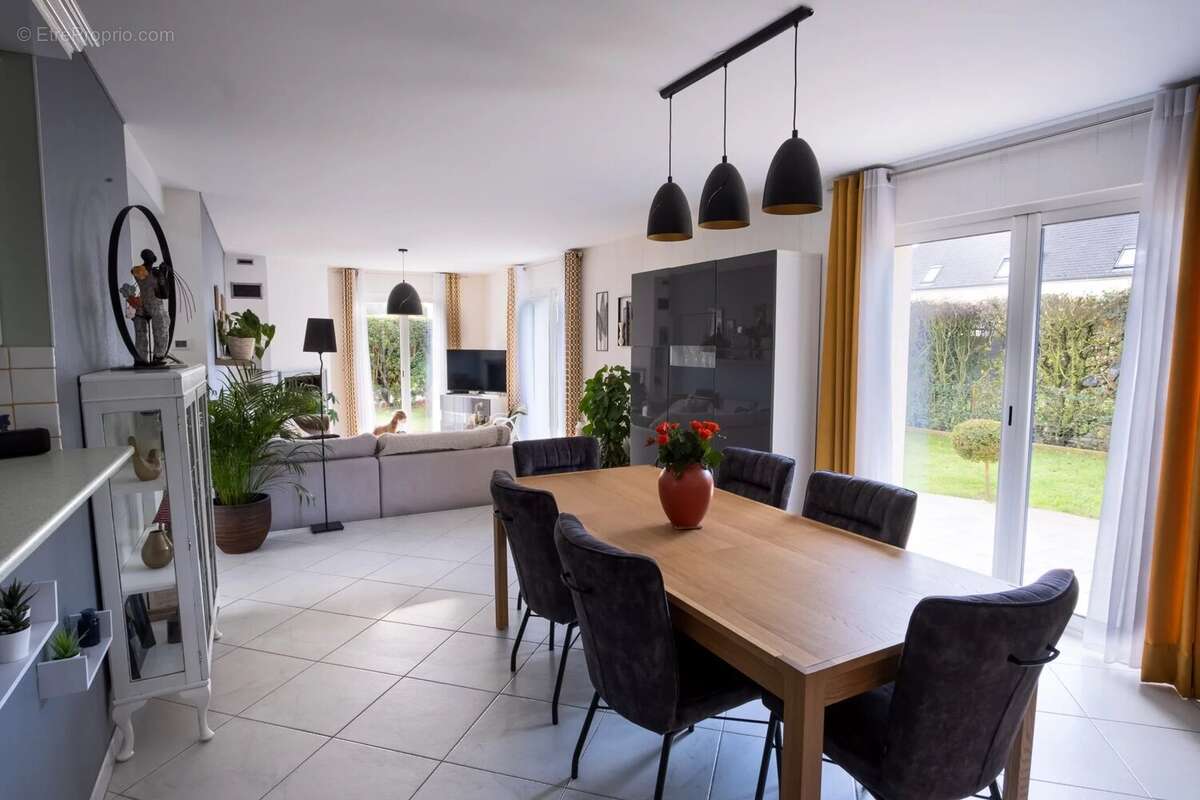 Maison à BERNIERES-SUR-MER