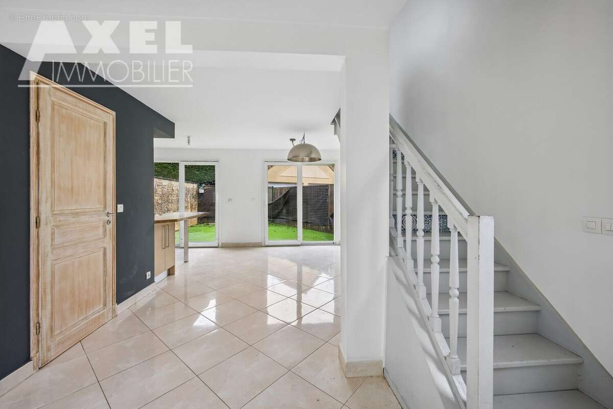 Appartement à BOIS-D'ARCY