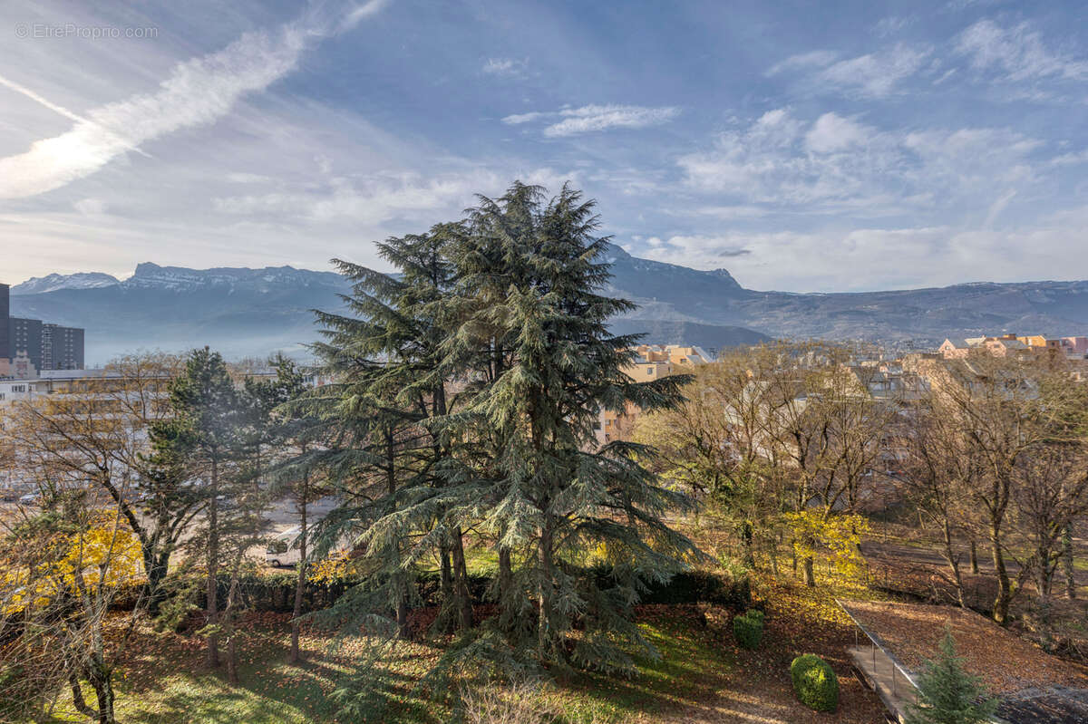 Appartement à ECHIROLLES