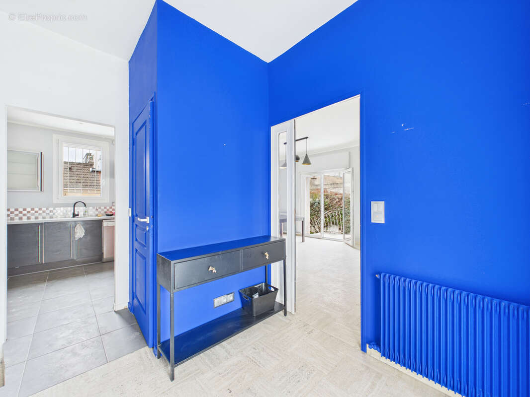 Maison à SARTROUVILLE