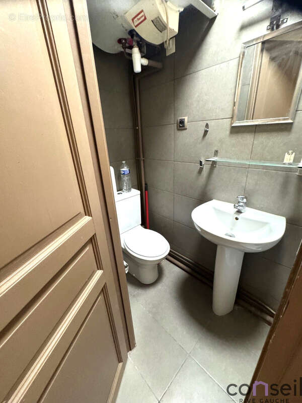 Appartement à PARIS-14E