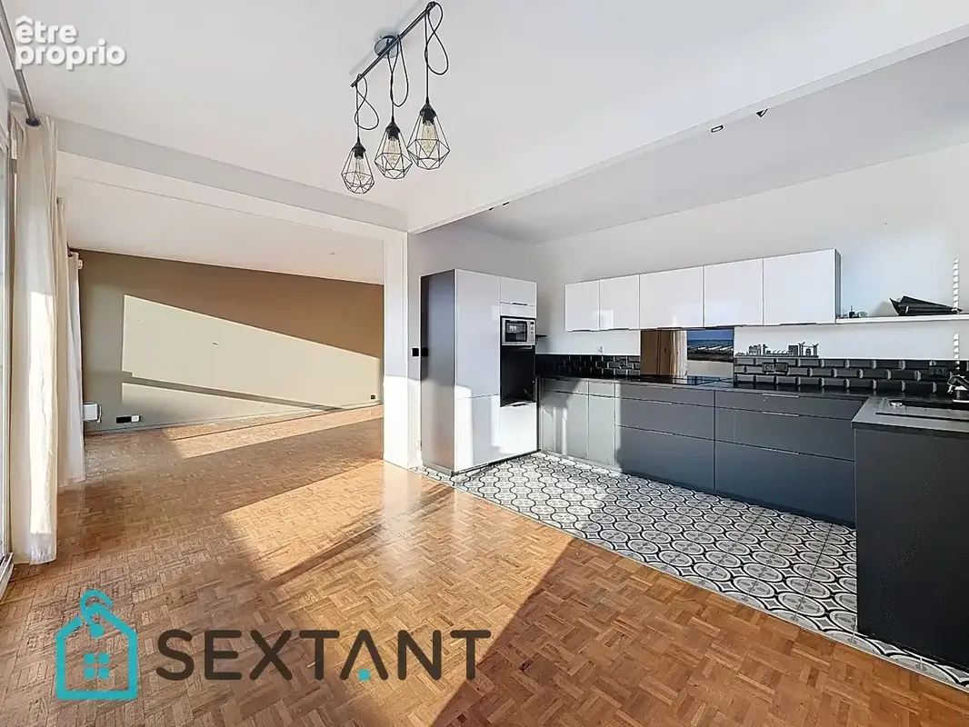 Appartement de 115 m2 avec terrasse plein sud entre centre ville et la plage - photo 5