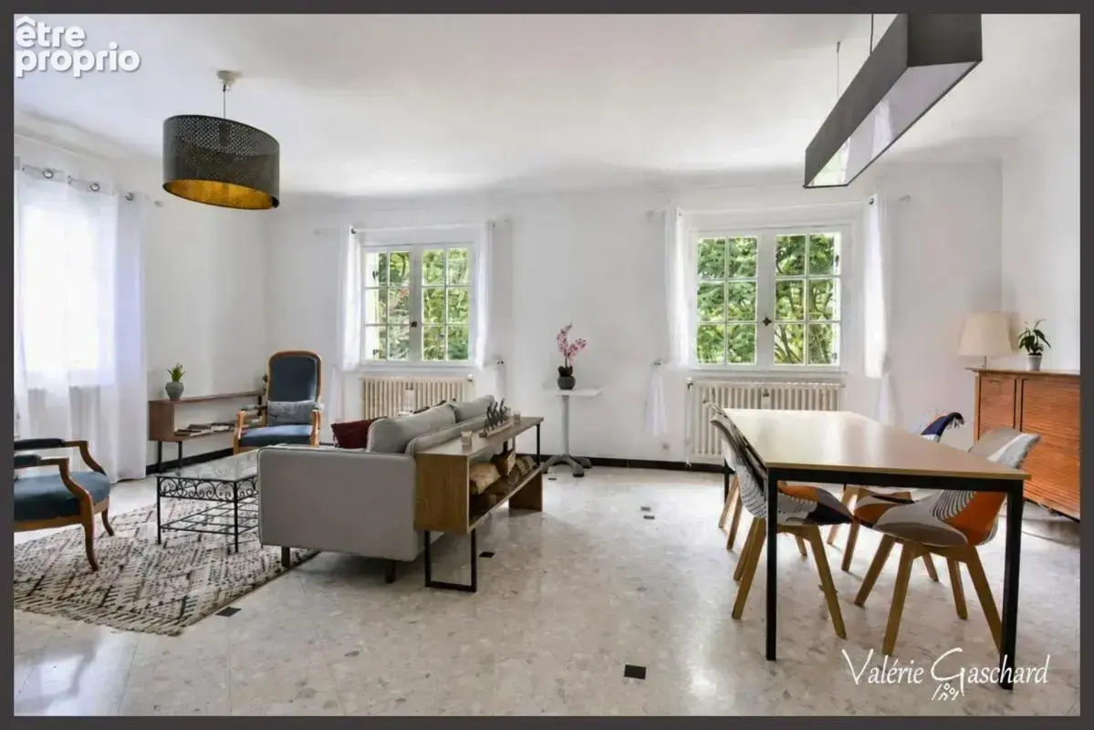 Maison familiale ou investissement à Port-Sainte-Foy-et-Ponchapt – 175 m² – 5 chambres – Double logement – Jardin 1038 m² - photo 5