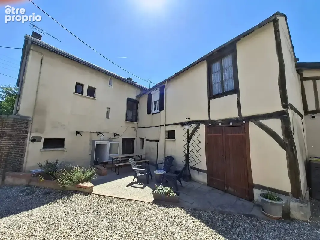 Maison à BERNAY