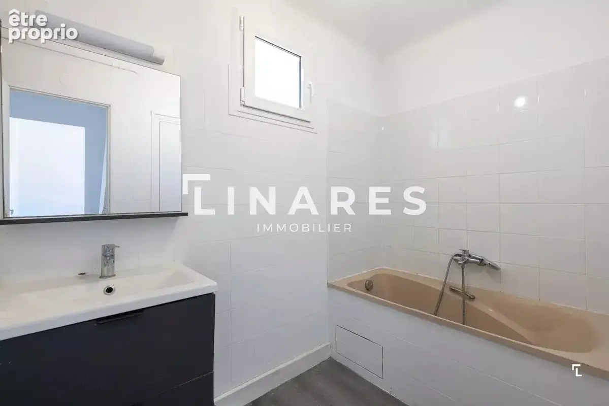 L'ESSENTIEL - Appartement T4 de 70 m² - 13010 - photo 14