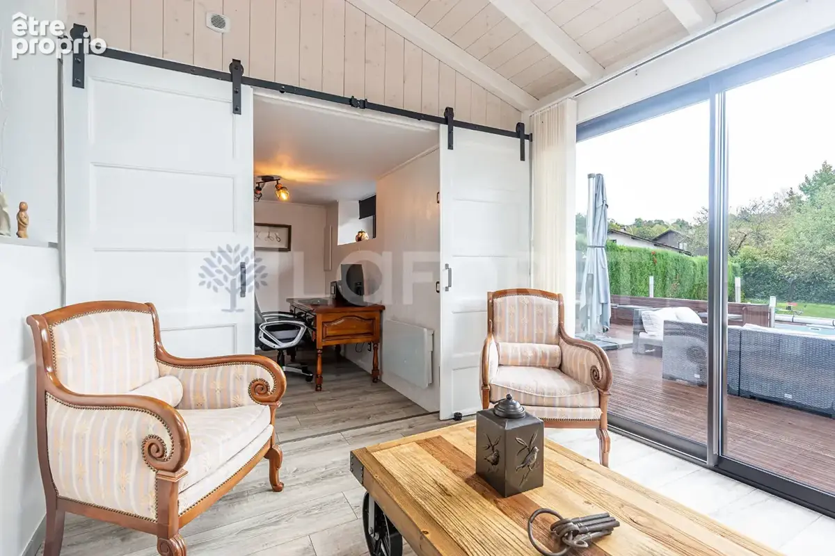 Agence immobiliere laforet - "galanthus" - maison de 136,27m² - terrain de 659m² - garages - piscine - jaccuzzi - dpe d - photo 17