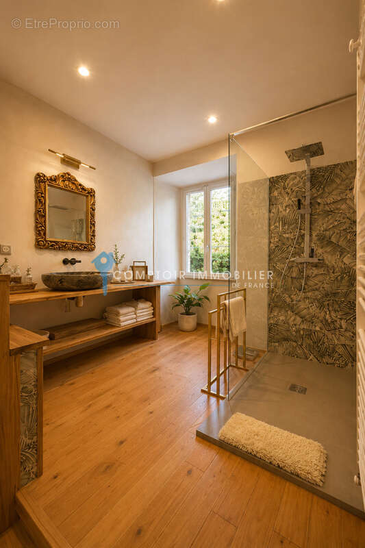 Domaine d'exception au bord de l’Ardèche - avec maison de Maître, 5 logements indépendants - photo 17