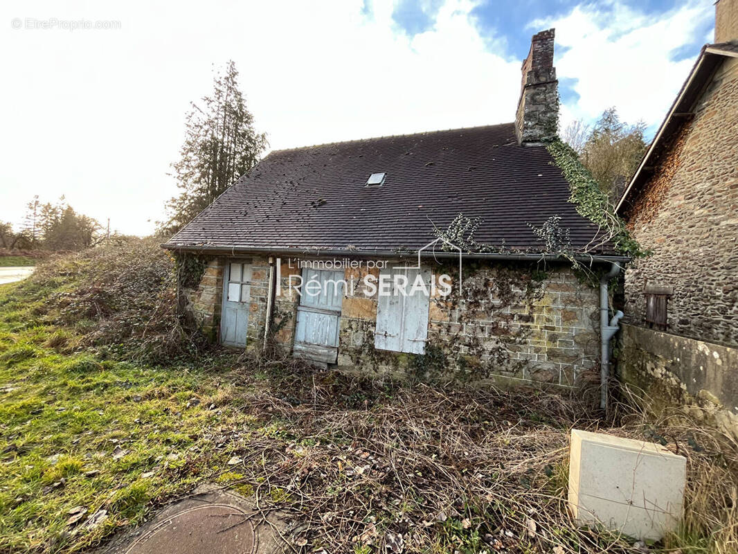 Maison à CHAMPSECRET