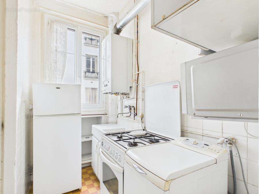 Appartement à PARIS-19E