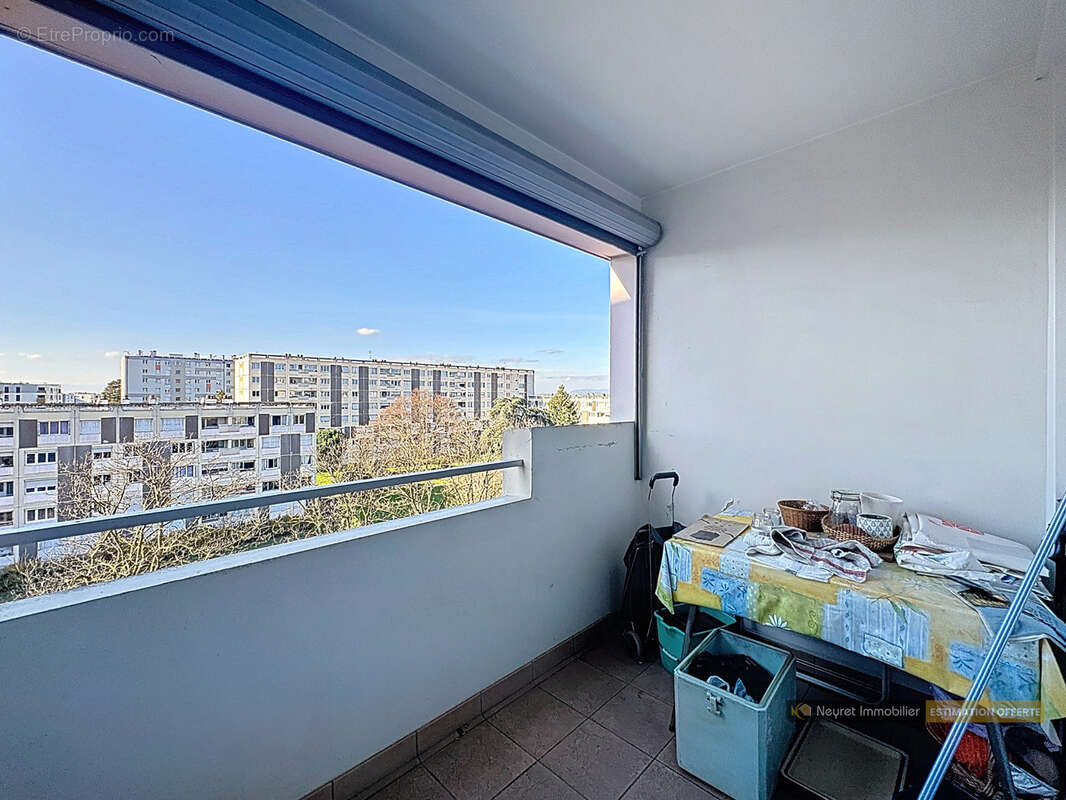 Appartement à SAINT-PRIEST