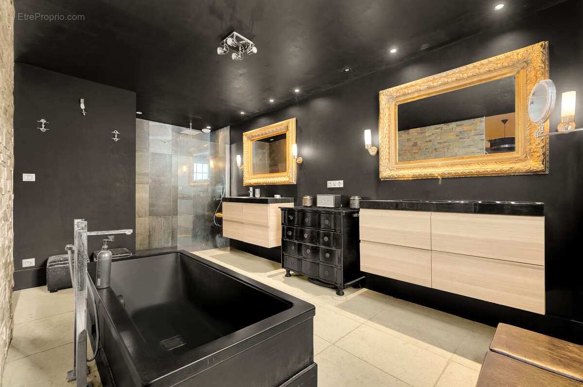 n°1 - Maison à SAINT-JEAN