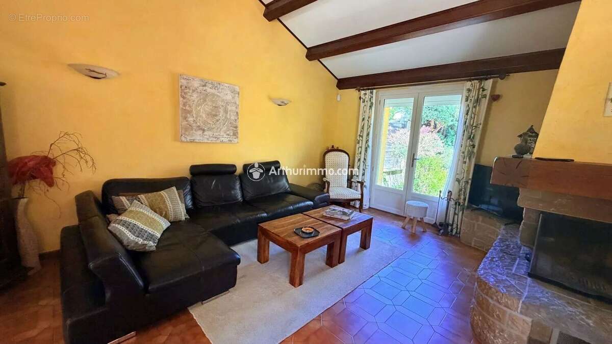 Maison à MILLAU