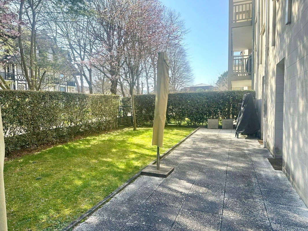 Appartement à TOURGEVILLE