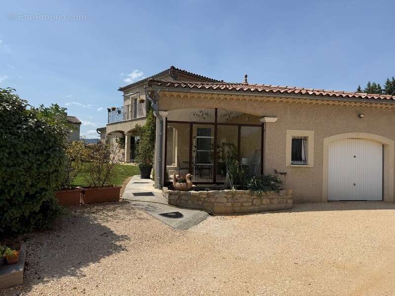 Maison à SAINT-PRIVAT-DES-VIEUX