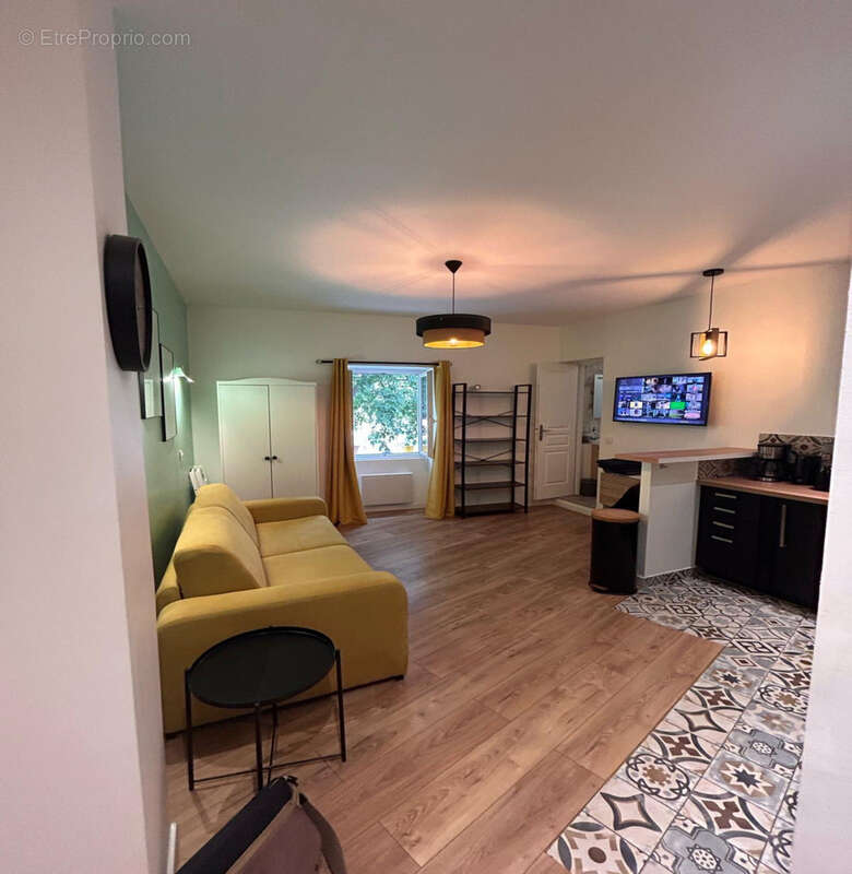 Appartement à HYERES