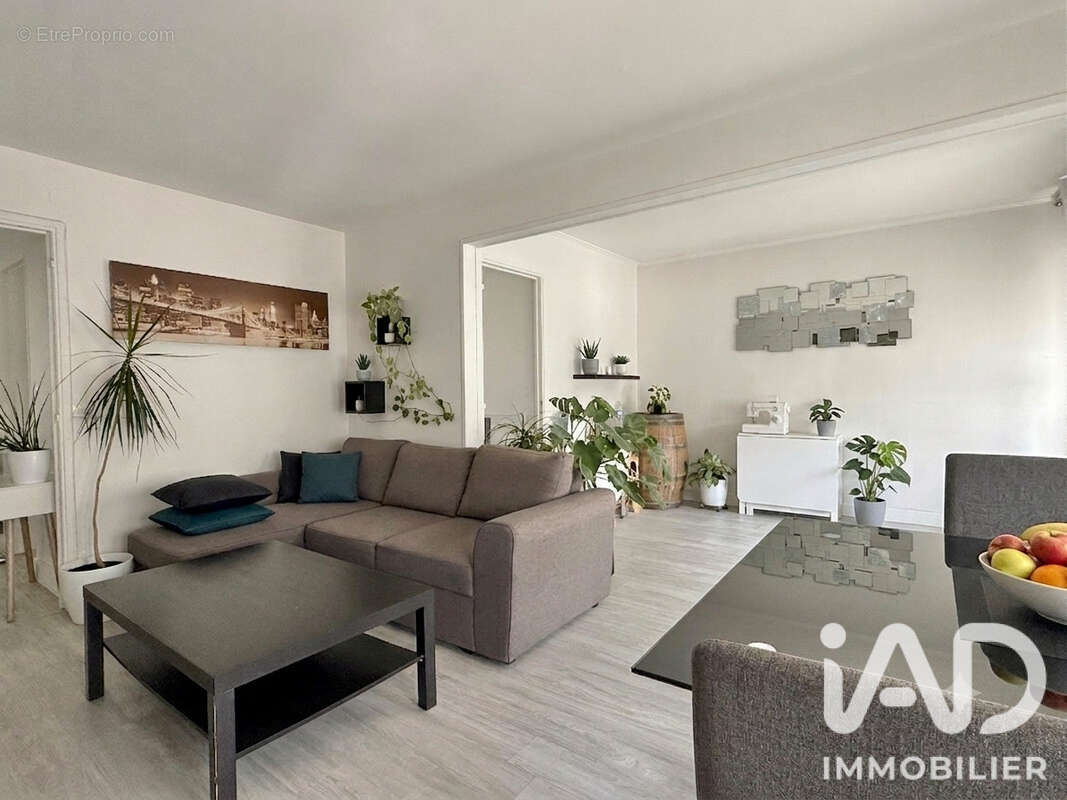 Appartement 62 m² à Chilly-Mazarin  - photo 6