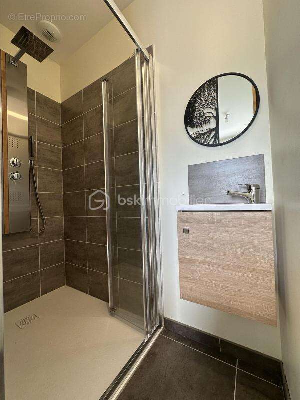 Maison à SAINT-GENIX-SUR-GUIERS