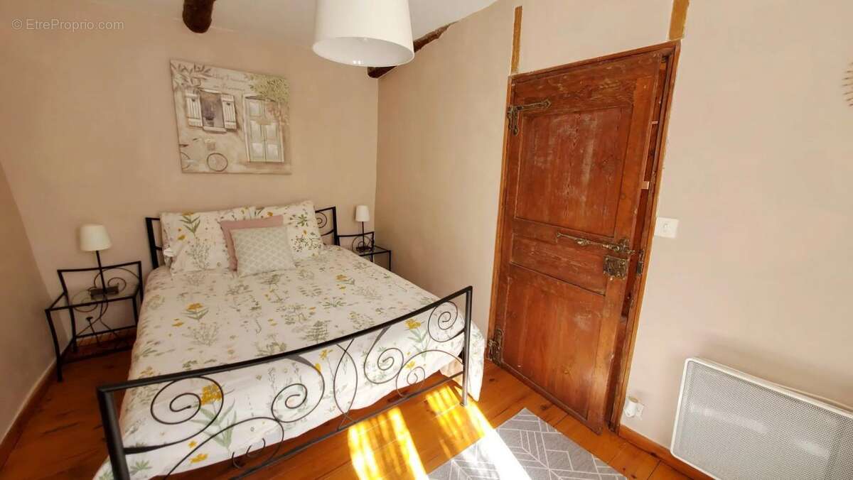 Appartement à AUTIGNAC