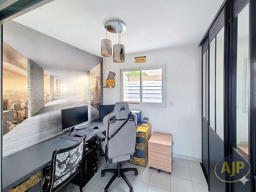 Maison à L'HERBERGEMENT