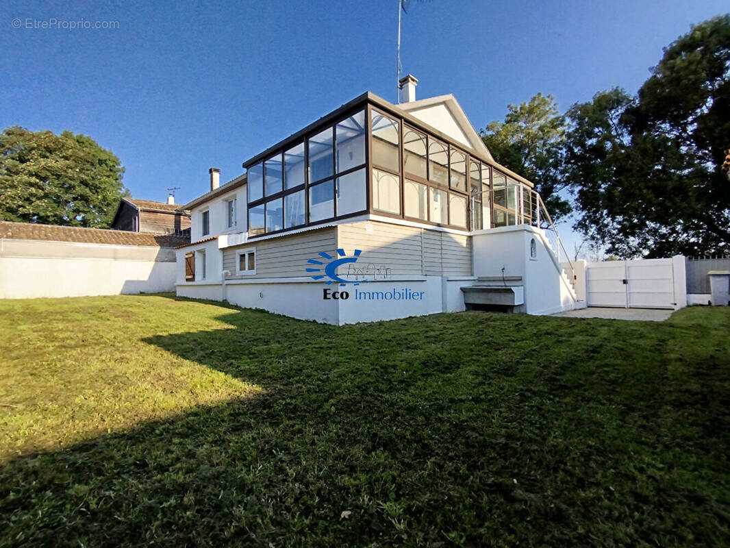 Maison à AIGREFEUILLE-D&#039;AUNIS