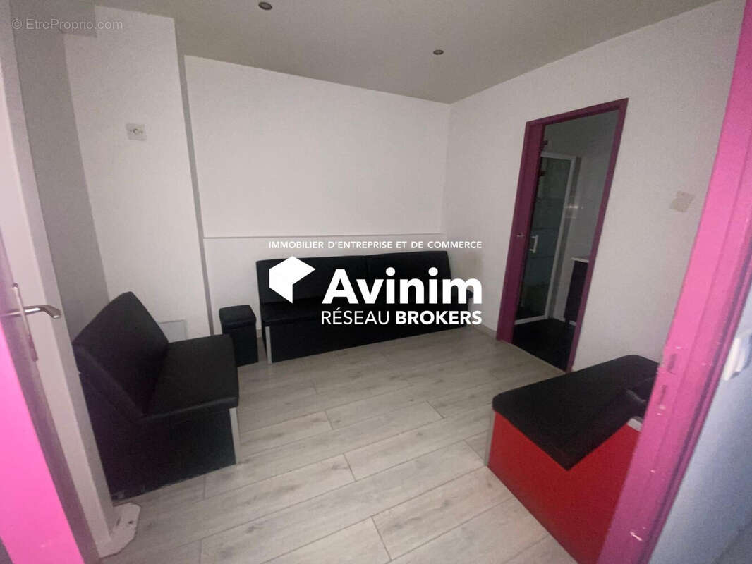 Commerce à MAGNY-EN-VEXIN