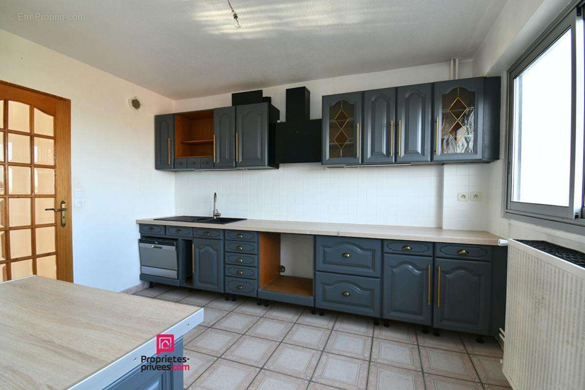 Appartement à SAINTE-FOY-LES-LYON