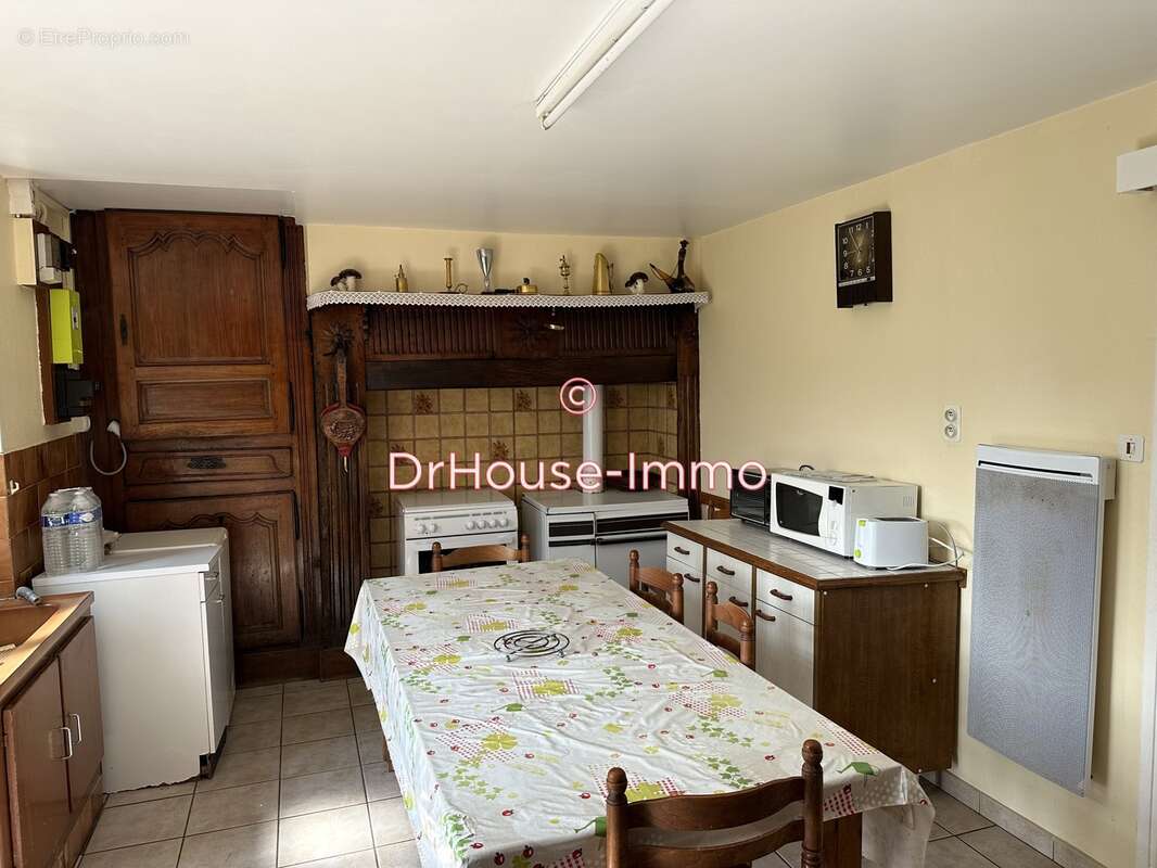 Maison à SAINT-AQUILIN