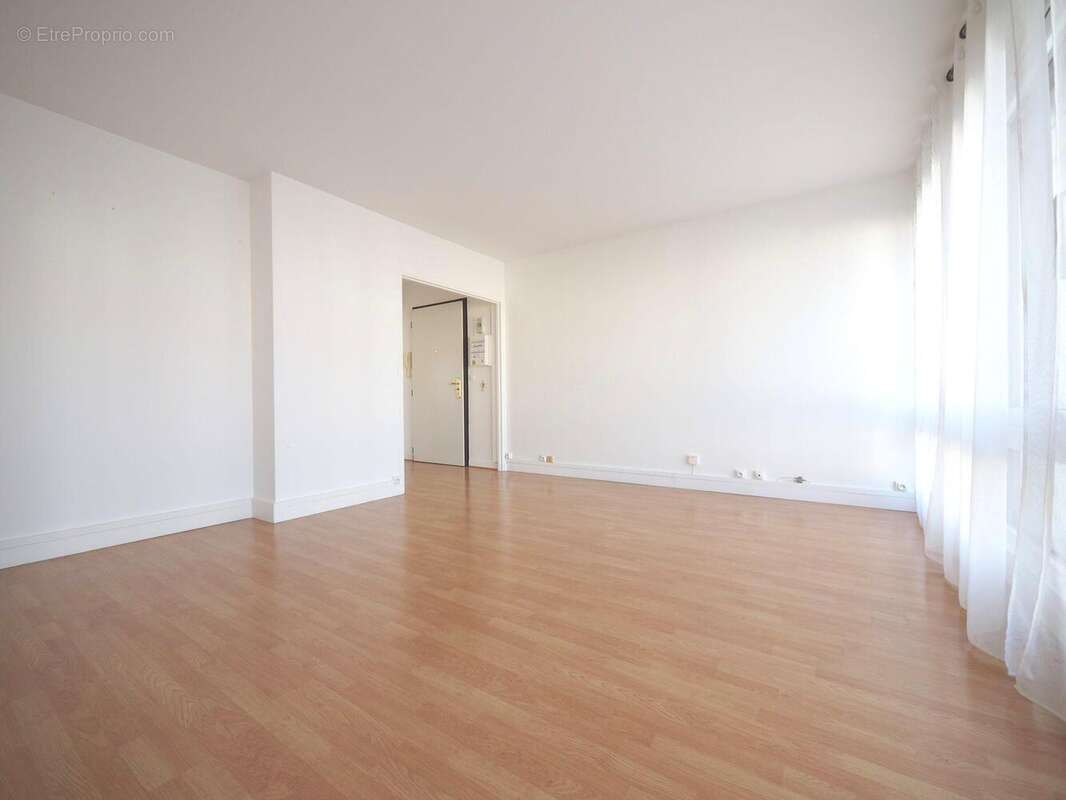 Appartement 75 m² à Bois-D'arcy  - photo 2