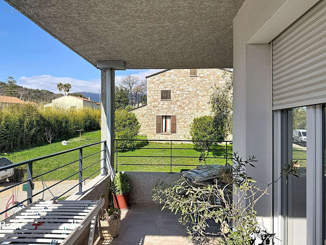 Appartement à MONTE