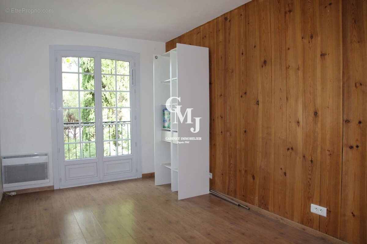 Appartement à SAINT-RAPHAEL