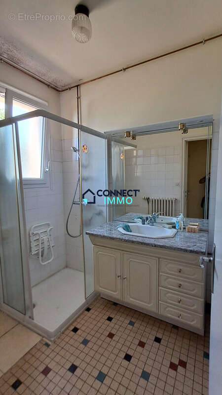 Maison 110 m² à Langonnet  - photo 5