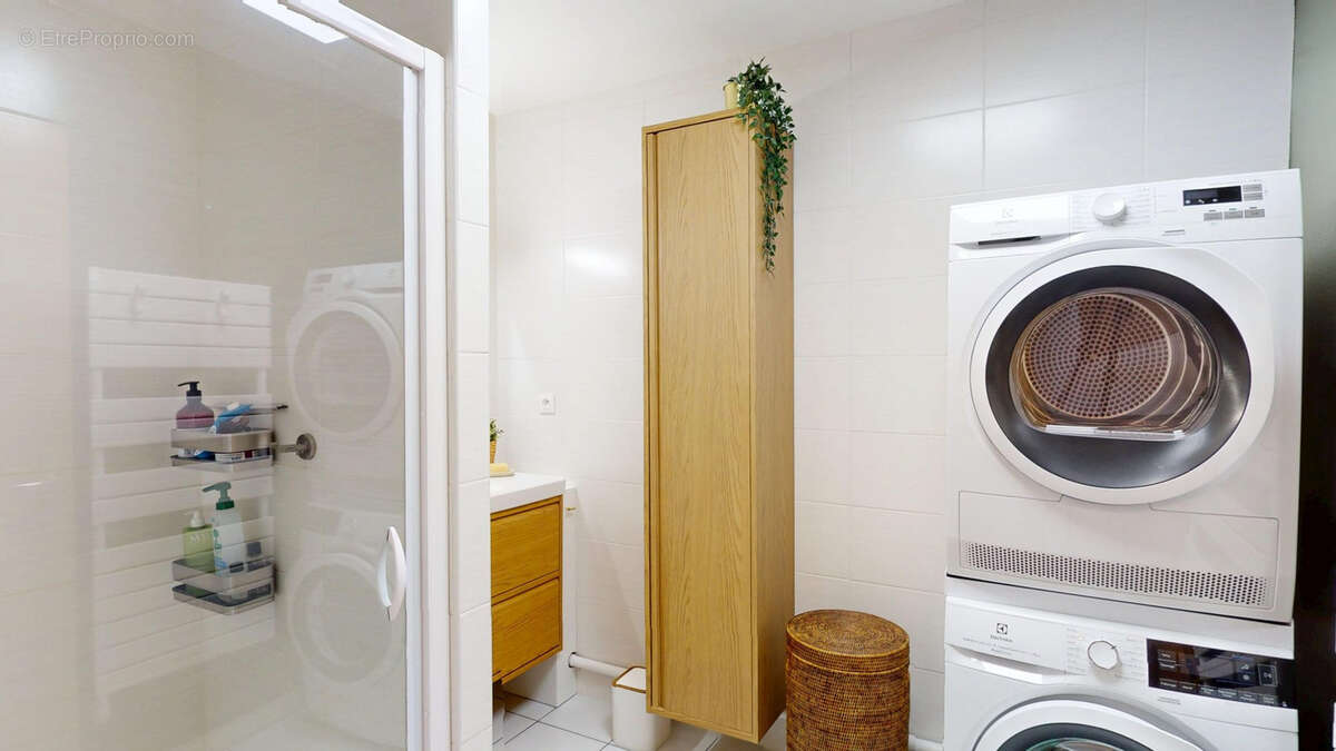 Appartement à ARS-SUR-MOSELLE
