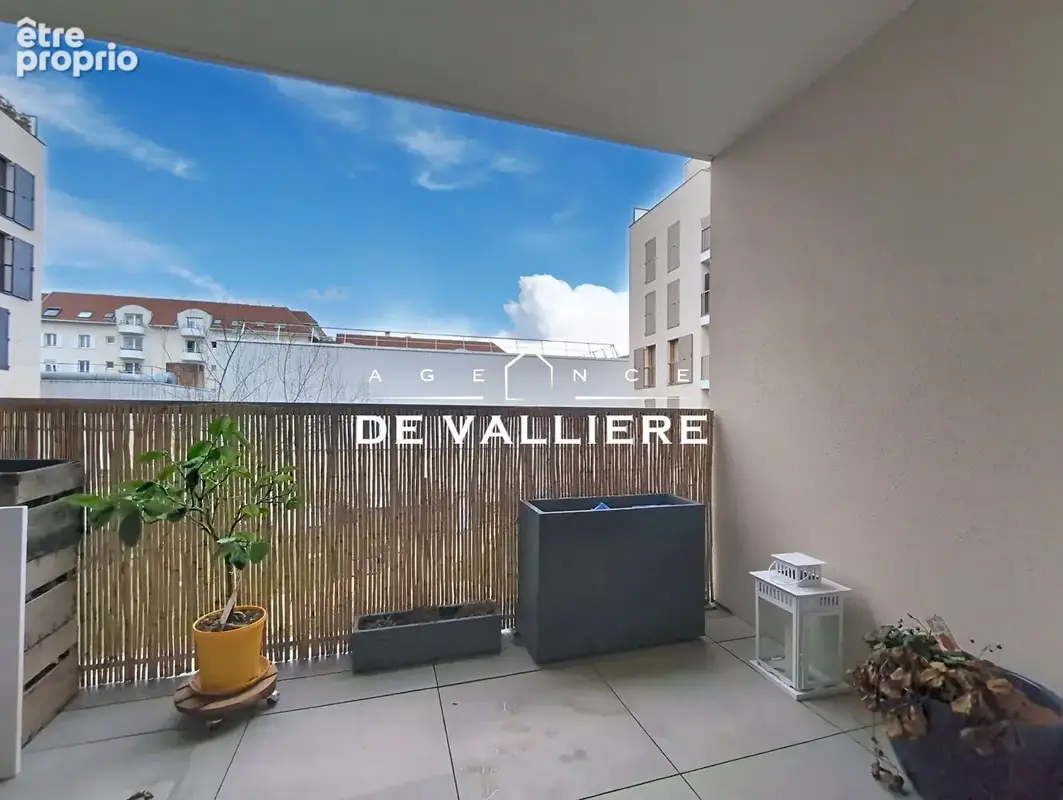 RUEIL-MALMAISON - Plateau - Appartement avec balcon et box - photo 5
